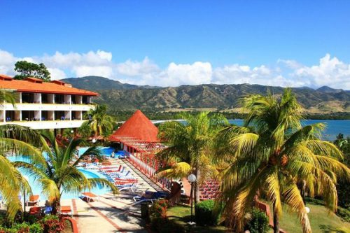 Hotel Farallón del Caribe, Marea del Portillo-Granma